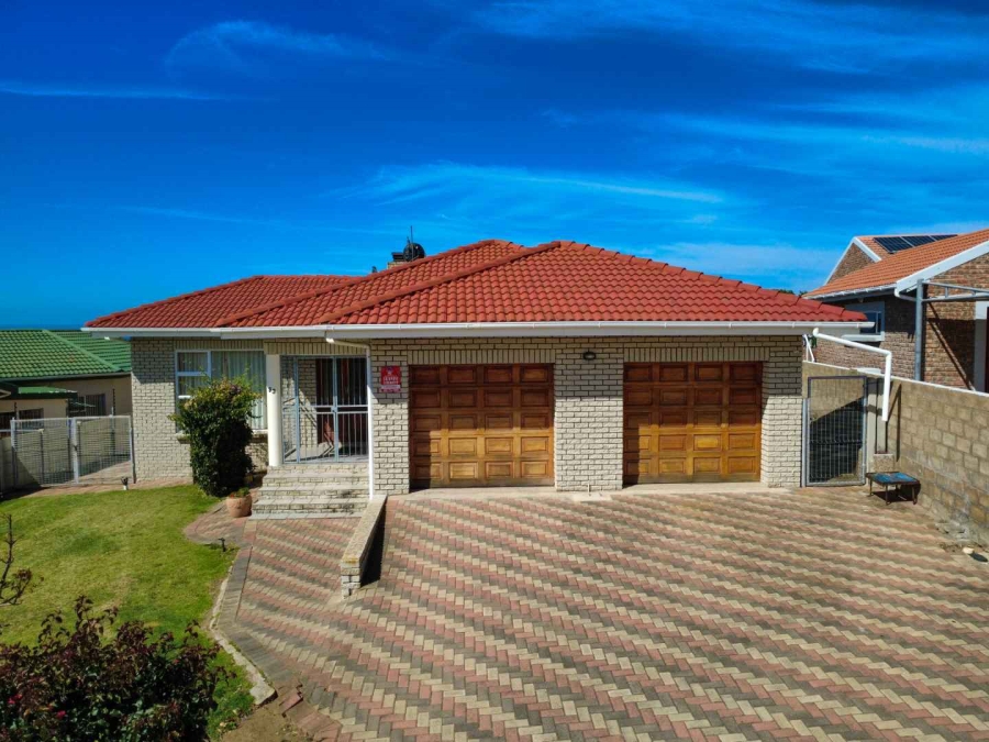 3 Bedroom Property for Sale in Stilbaai Wes Western Cape